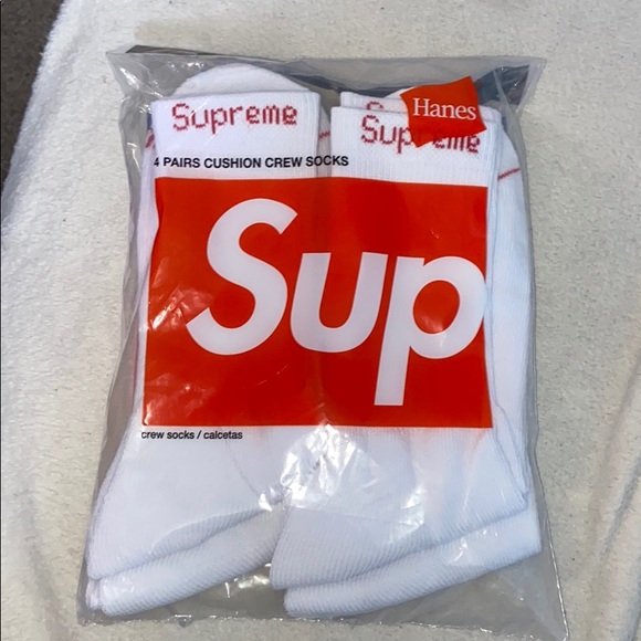 Supreme Other - Supreme/Hanes cushion crew socks